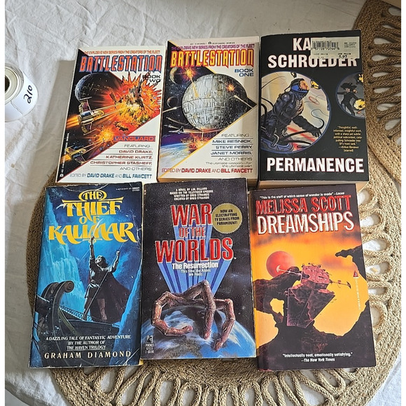 Lot of 6 Vintage Mixed Authors Fantasy Science Fiction Paperback Novel Books - Picture 1 of 5